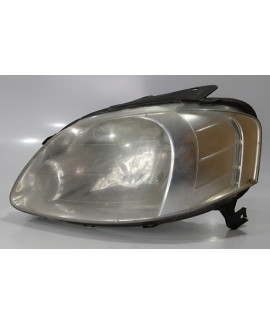Farol Esquerdo Fox 2003 - 2009 / Detalhe Esquerdo Farol Esquerdo Fox 2003 - 2009 / Detalhe Esquerdo