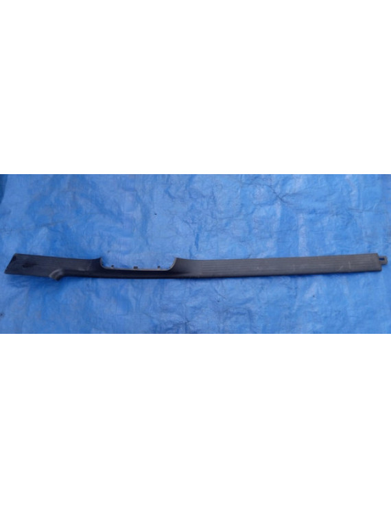 Moldura Soleira Esquerda Audi A3 2001 - 2005 Preto
