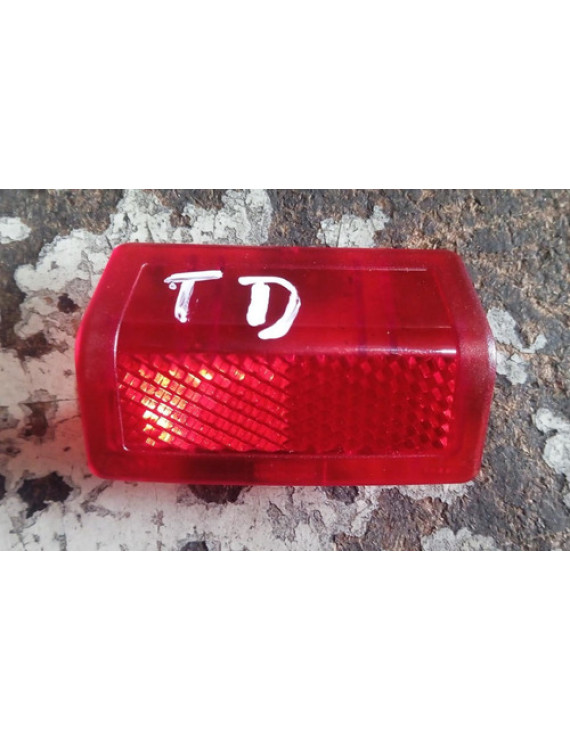 Luz Cortesia Forro Porta Traseira Direita Mercedes C300 2018 Vermelho