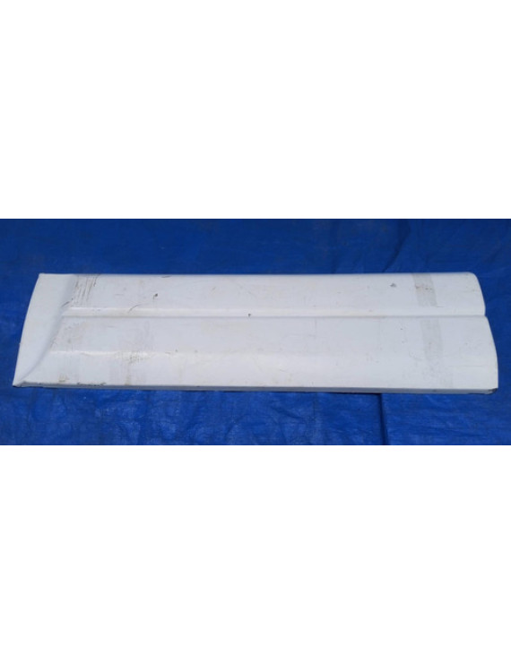 Moldura Porta Dianteira Esquerda Tracker 2001 - 2008 Cinza