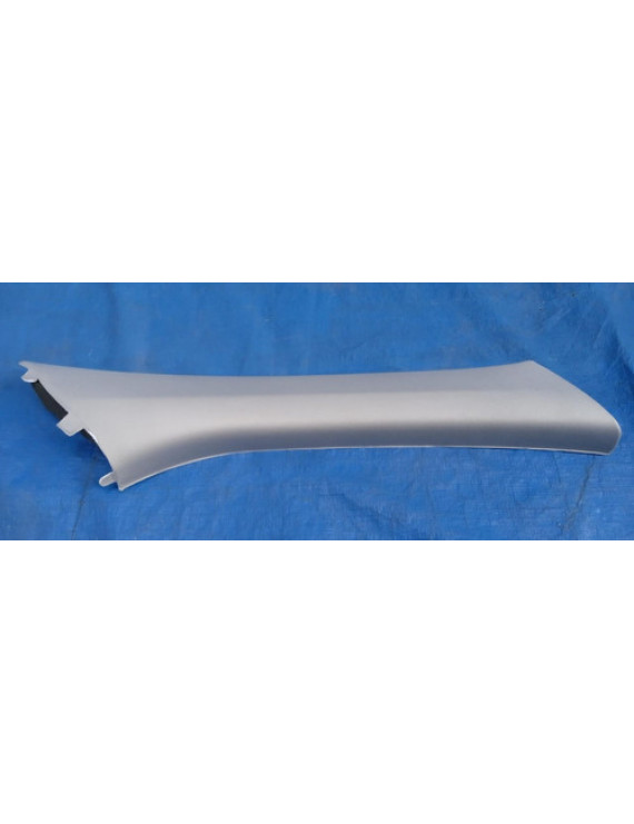 Acabamento Direito Parabrisa Mercedes Ml320 2008 - 2011 Cinza