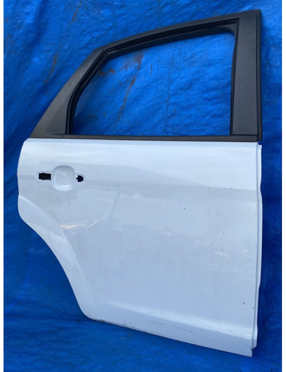 Porta Traseira Direita Focus 2008 A 2013 / Detalhe Traseira Direita Branco
