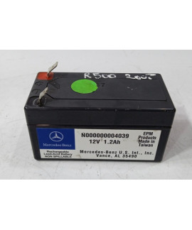 Bateria Auxiliar Mercedes R500 2007 Gla 200 2019 - 12v 1.2ah Direito