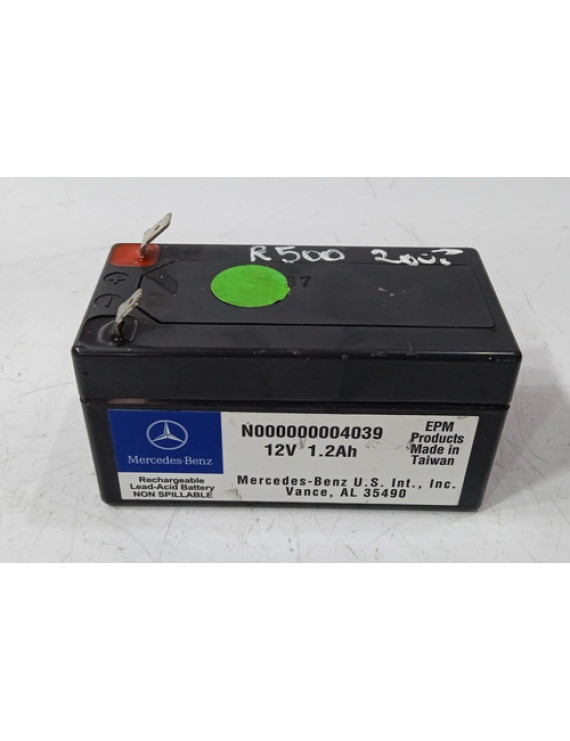 Bateria Auxiliar Mercedes R500 2007 Gla 200 2019 - 12v 1.2ah Direito