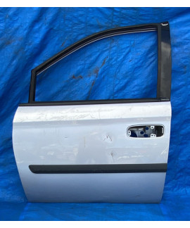 Porta Dianteira Esquerda Gran Caravan 2003 A 2007 / Detalhe Dianteira Esquerdo Prateado