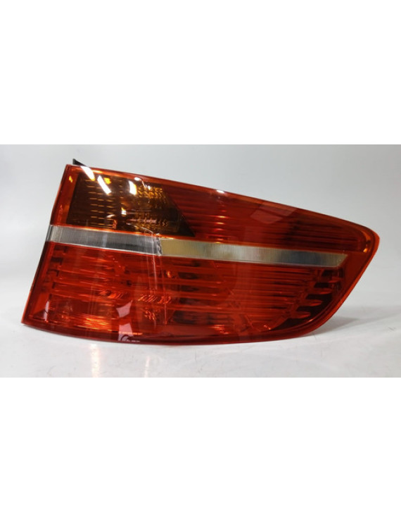 Lanterna Direita Bmw X6 2011 2012 2013 2014 Direito/passageiro Vermelho