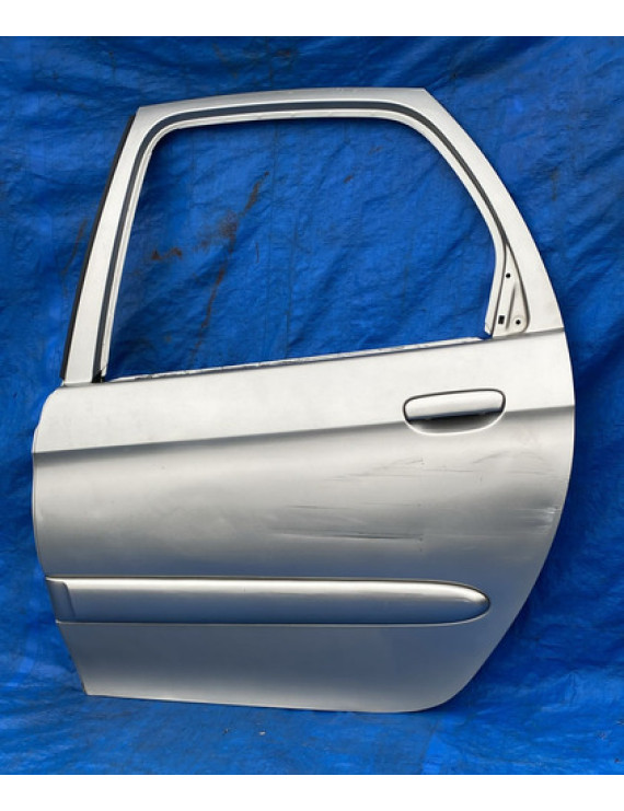 Porta Traseira Esquerda Xsara Picasso 2001 A 2012 Traseira Esquerdo Prateado