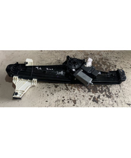 Máquina Vidro Traseira Esquerda Peugeot 3008 2017 2018 2019 Máquina Vidro Traseira Esquerda Peugeot 3008 2017 2018 2019