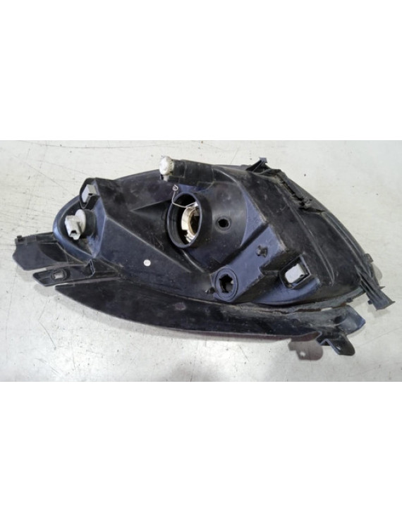Farol Direito Citroen Xsara Picasso 2000 - 2005 Direito