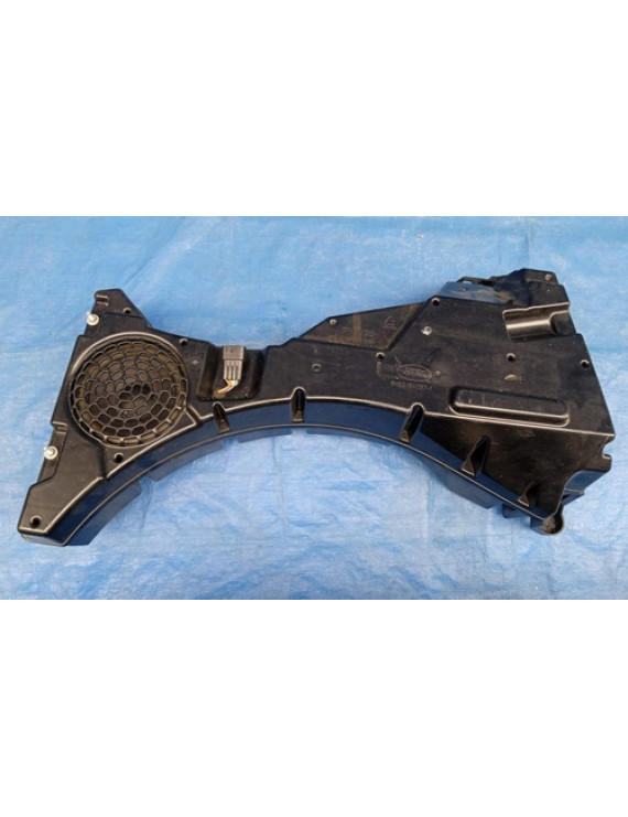 Subwoofer Freelander 2 2007 - 2014 Preto