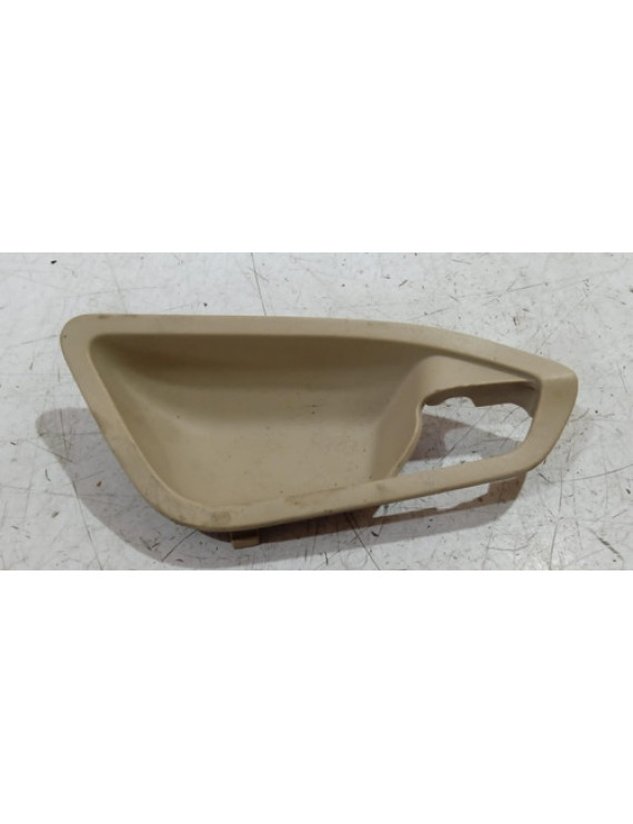 Acabamento Maçaneta Dianteira Esquerda Bmw 135 2015 Dianteira