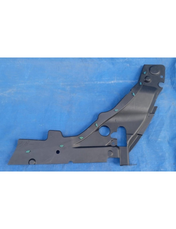 Acabamento Direito Superior Motor Grand Cherokee 2011