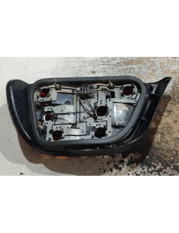 Lanterna Traseira Esquerda Bmw 540 1996 - 2000 Esquerdo Vermelho