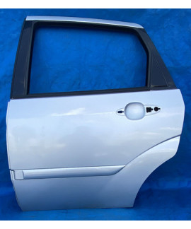 Porta Traseira Esquerda Focus Sedan 2000 A 2006 Traseira Direita Prateado