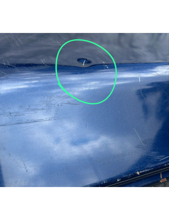 Tampa Traseira Pajero Sport 1999 A 2005 Detalhe Preto