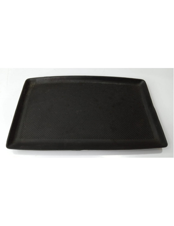 Tapete Borracha Porta Treco Dianteiro Polo 2003 - 2011 Preto