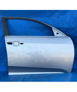 Porta Dianteira Direita Honda Civic 2017 - 2020 / Detalhe Dianteira Direita Prateado