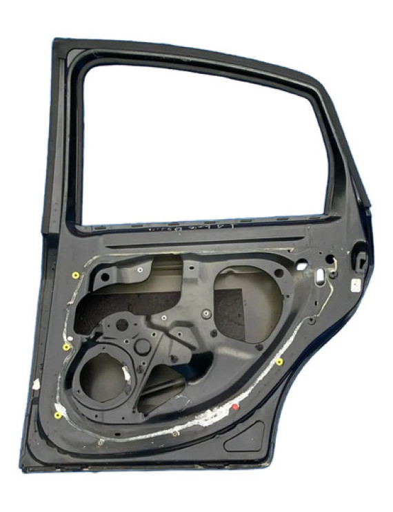 Porta Traseira Direita Fiat Linea 2009 A 2016 / Detalhe Traseira Direita Preto