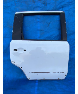 Porta Traseira Direita Livina 2009 A 2014 / Detalhe Traseira Direita Branco