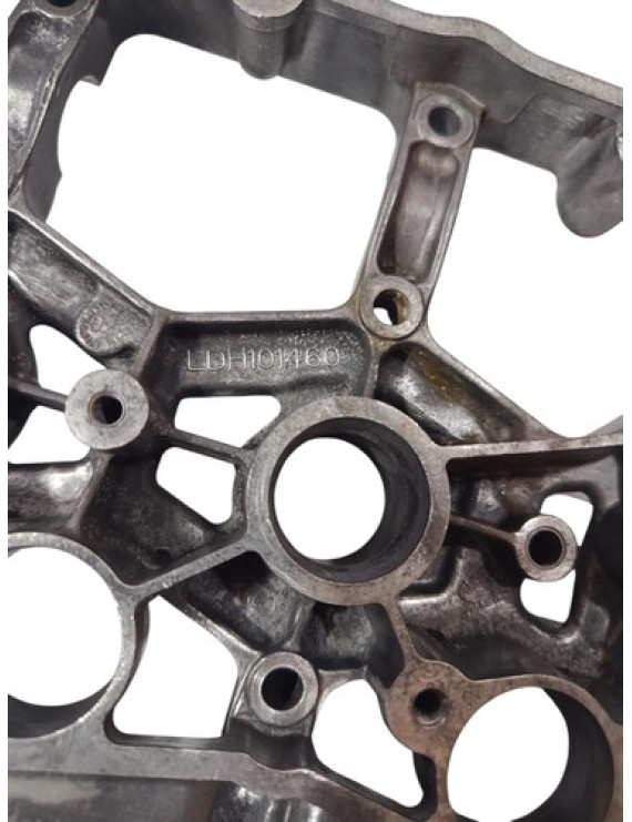 Tampa Cabeçote Freelander 2.5 2001 - 2005