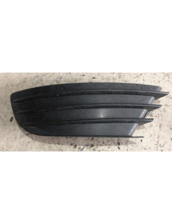 Moldura Do Farol De Milha Esquerdo Citroen C4 2008 Sem Furo Preto