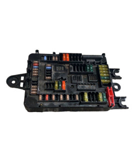 Caixa Fusiveis Bmw 135i 3.0 Turbo 2015 / 9337881-01