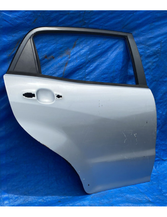 Porta Traseira Direita Ssangyong Korando 2011 A 2014 Traseira Direita Prateado