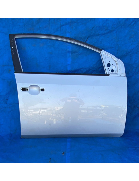 Porta Dianteira Direita Sentra 2008 2009 2010 2011 2012 Dianteira Direita Prateado