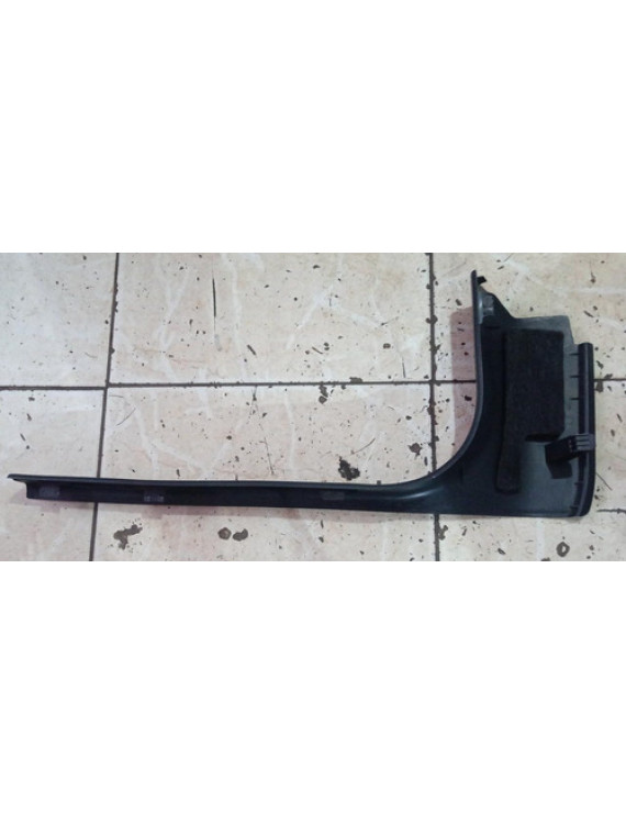 Soleira Dianteira Direita A200 Gla200 2014-2018 A2466800206 Preto