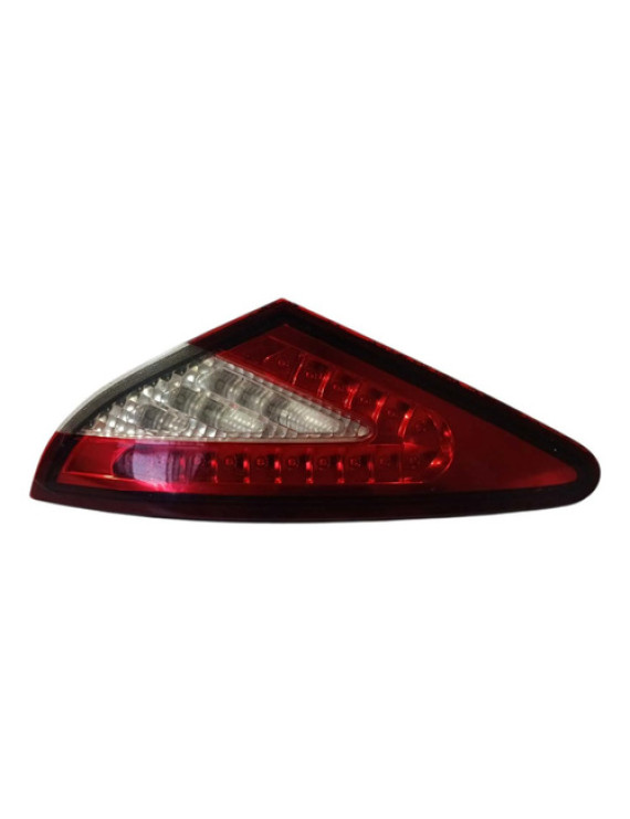 Lanterna Tampa Traseira Direita Chery Cielo 2010 - 2015 Direito/passageiro Vermelho