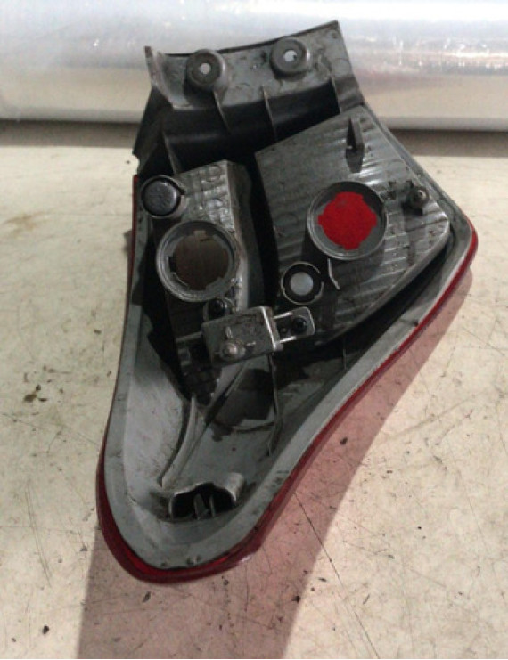 Lanterna Traseira Direito Hyundai Hb20 Hatch 2011 - 2015 Vermelho