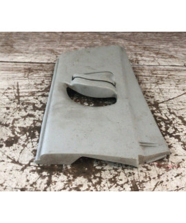 Moldura Cinto Segurança Diant Direito A5 2011 / 8t8867294 Moldura Cinto Segurança Diant Direito A5 2011 / 8t8867294