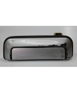 Maçaneta Externa Dianteira Esquerda Pajero Sport 2007 - 2012 Prateado Dianteira Maçaneta Externa Dianteira Esquerda Pajero Sport 2007 - 2012 Prateado Dianteira