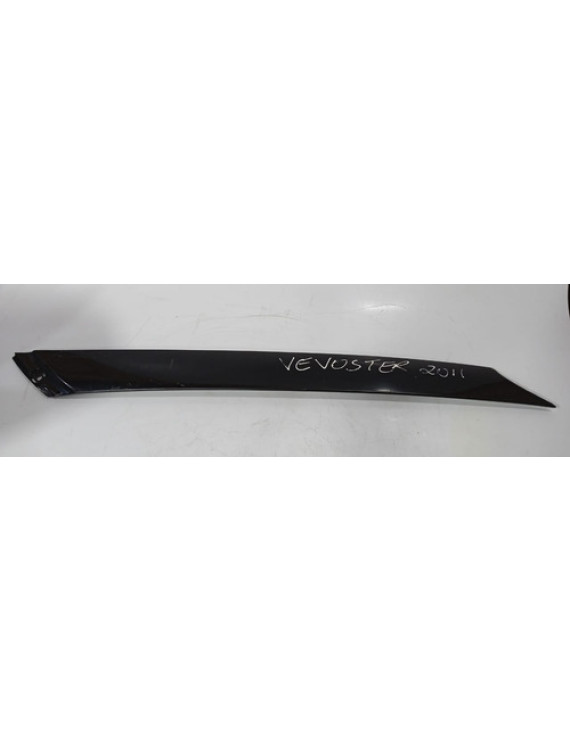 Moldura Esquerda Parabrisa Veloster 2012 2013 2014 2015