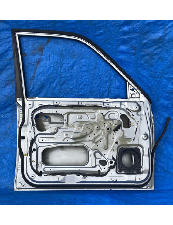 Porta Dianteira Esquerda Pajero Sport 2007 A 2012 Dianteira Esquerdo Prateado