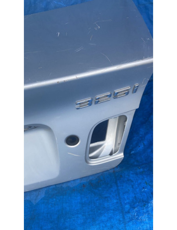 Tampa Traseira Bmw 325i 2002 2003 2004 2005 Prateado