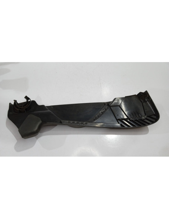 Moldura Do Banco Dianteiro Direito Volvo C30 2008 