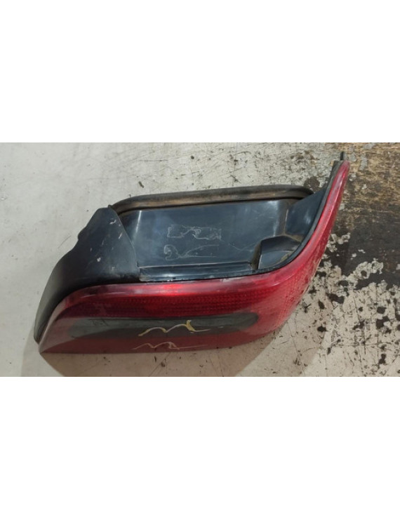 Lanterna Direita Fumê Citröen Xsara 1998 - 2001 Direito