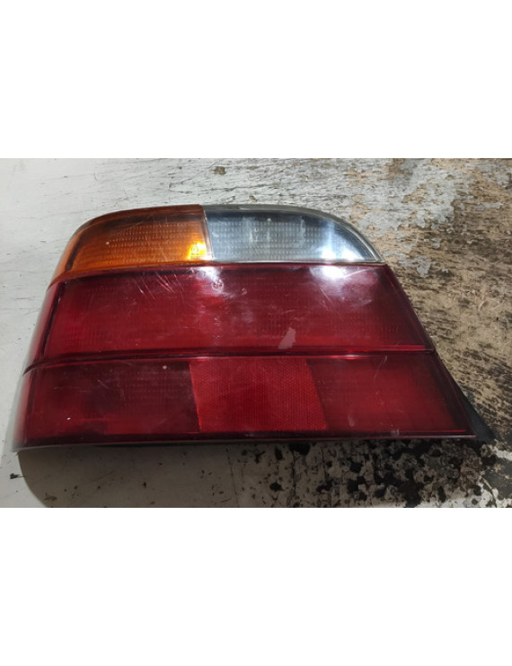Lanterna Traseira Esquerda Bmw 540 1996 - 2000 Esquerdo Vermelho