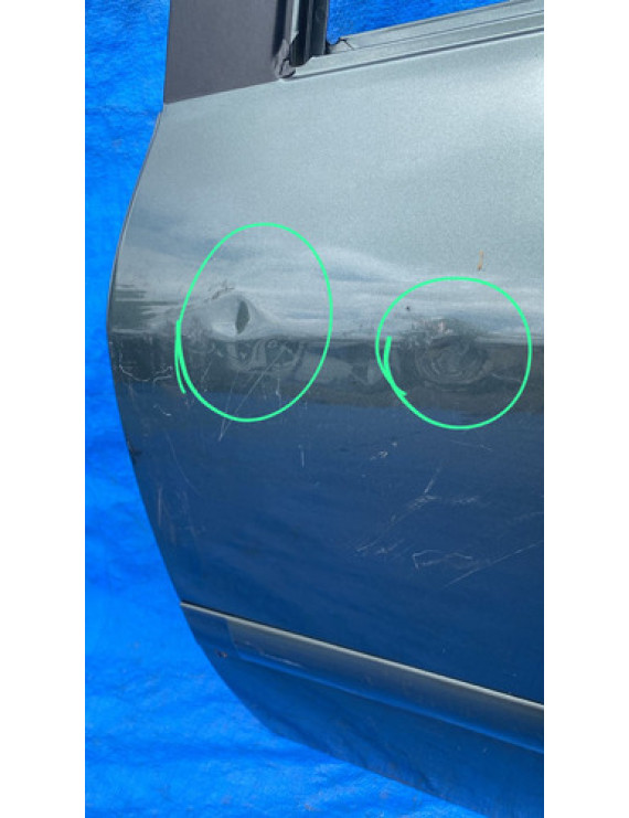 Porta Traseira Esquerda Peugeot 307 Sw 2003 A 2011 Detalhe Traseira Esquerdo Preto