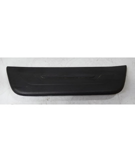 Soleira Porta Traseira Esquerda Cerato 2014 - 2019 Preto