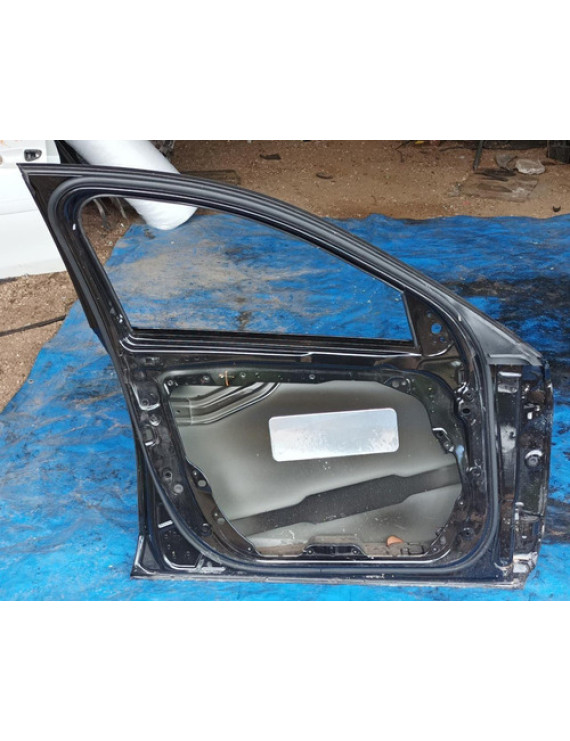 Porta Dianteira Esquerda Mercedes C300 2018 Cinza
