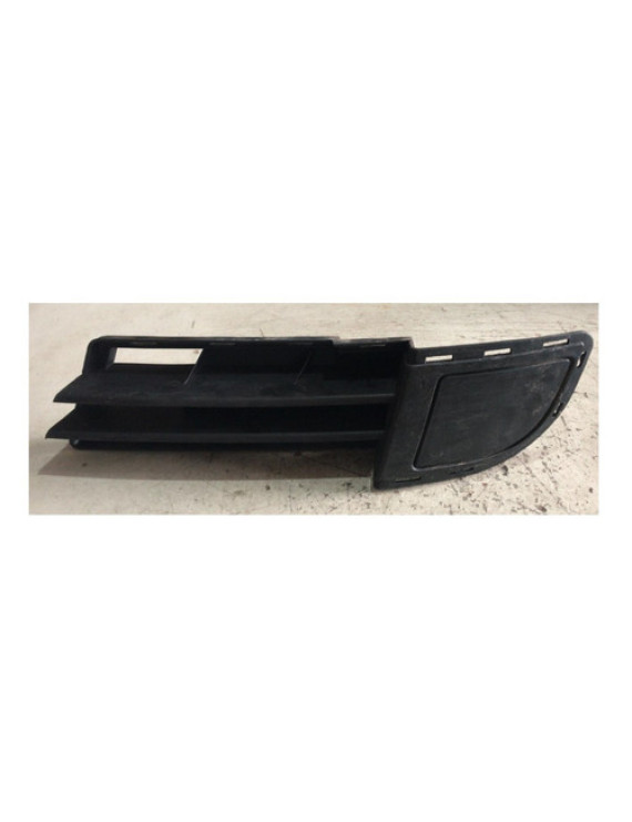 Moldura Farol De Milha Esquerdo Astra 2003 - 2011  Preto Esquerdo