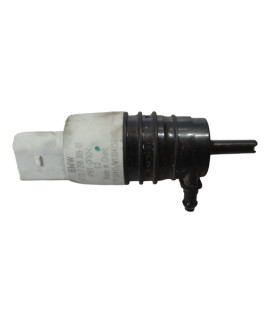 Bomba Esguicho Do Limpador Dianteiro Bmw 135 2015