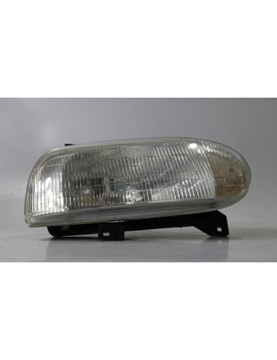 Farol Direito Golf 1995 1996 1997 1998 Direito/passageiro