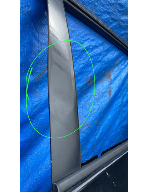 Porta Traseira Esquerda Rav 4 2010 2011 2012 / Avaria Traseira Esquerda Preto