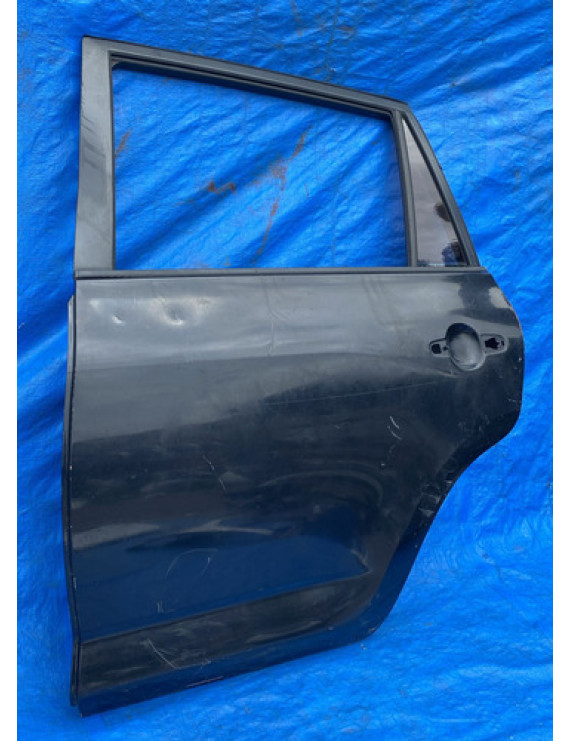 Porta Traseira Esquerda Rav 4 2010 2011 2012 / Avaria Traseira Esquerda Preto