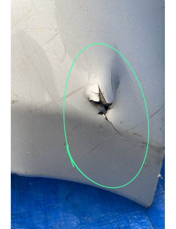 Parachoque Dianteiro Uno Sport 2011 A 2014 / Detalhe Prateado