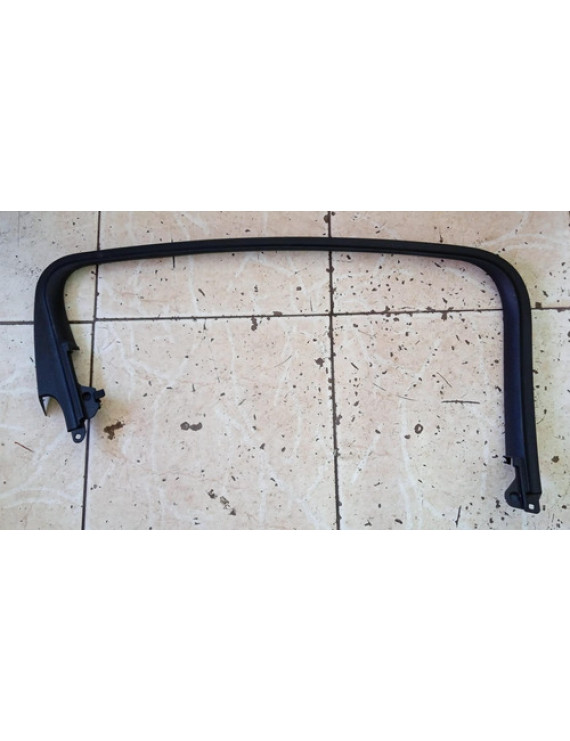 Moldura Arco Porta Traseira Esquerda Cruze Sedan 2017   Preto