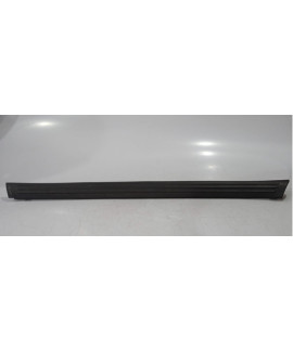 Soleira Dianteira Esquerda Ford Focus 2000 - 2008 Preto